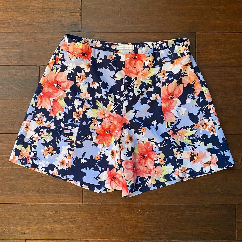 New York & Company Floral Navy Blue High Waisted Shorts